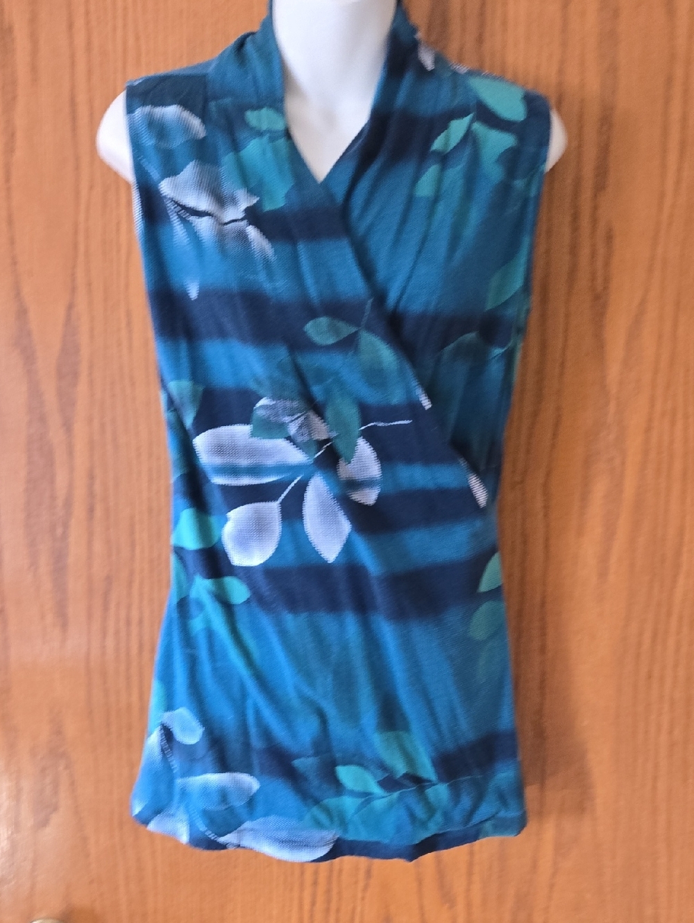 Cabi Vintage Crossover Faux Wrap Top